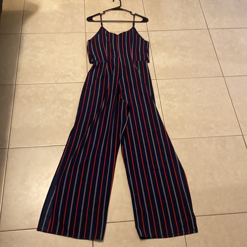 Mid length Romper - Picture 3 of 4